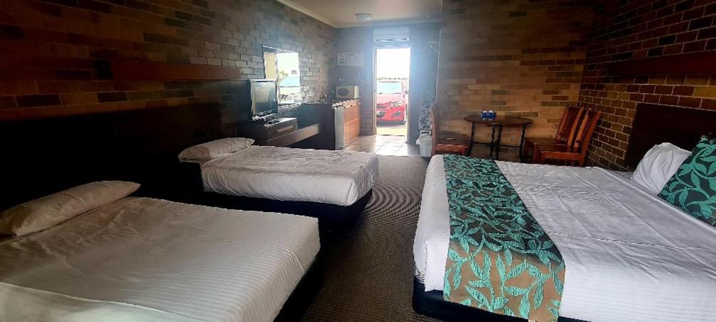 Shepparton Golf Motel Exterior photo